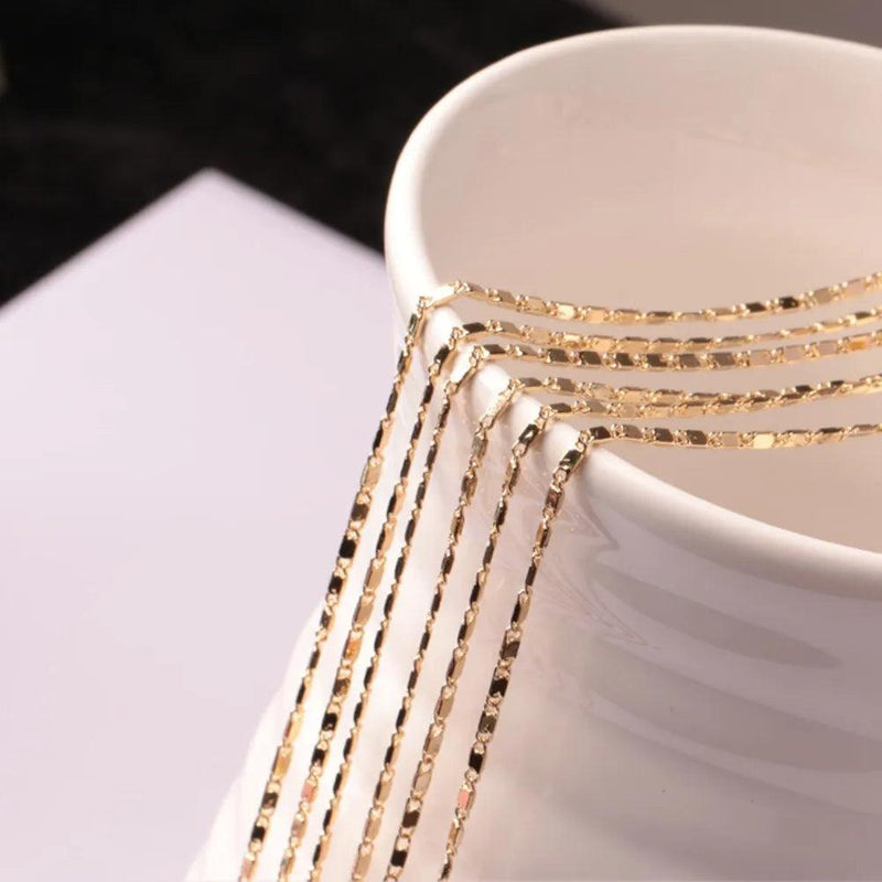 correte de 18k ouro com design de marca de luxo, feita com materiais nobres - My Store
